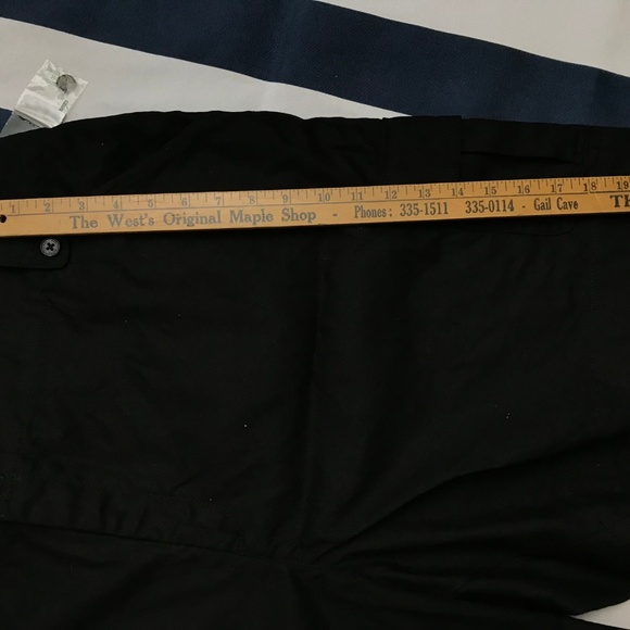 Lauren Ralph Lauren Cargo Shorts Black Plus Size - Picture 6 of 8